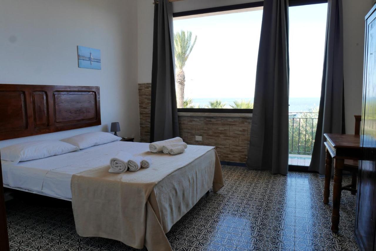 B&B Al Vecchio Pontile Marsala Sicilia มาร์ซาลา ภายนอก รูปภาพ